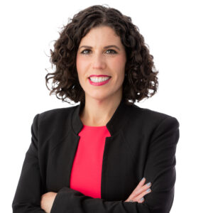 Lori Agee Headshot