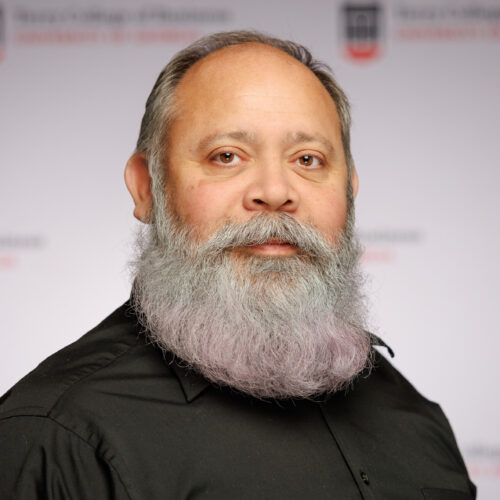 Alexander Medina headshot