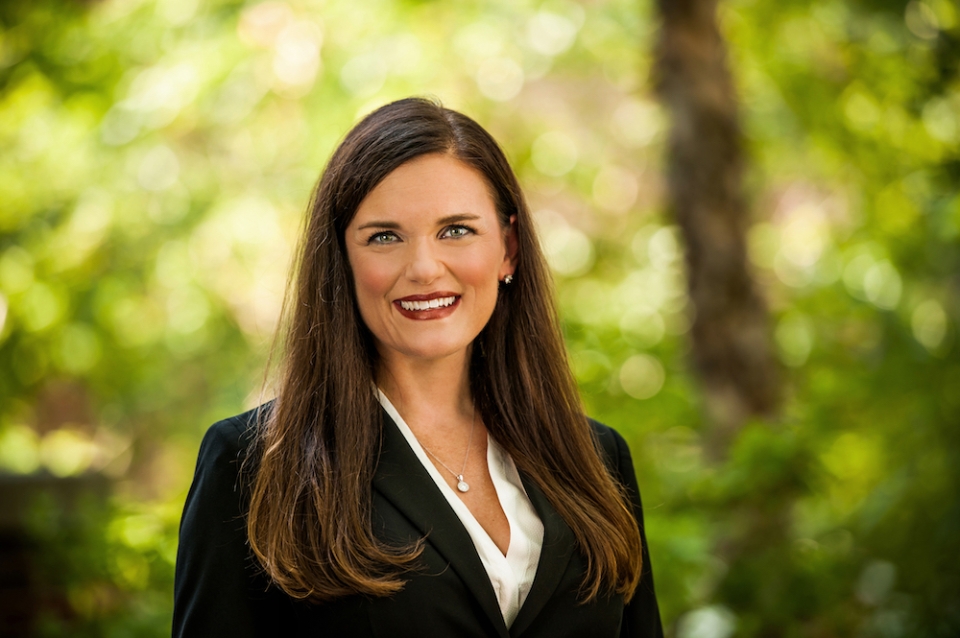 Tina Carpenter Headshot